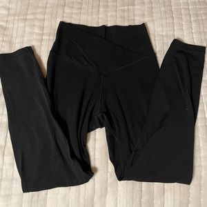 OFFLINE Real Me High Waisted Crossover Legging